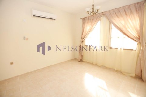 3 bedrooms Villa in Doha, Qatar No. 57487 5