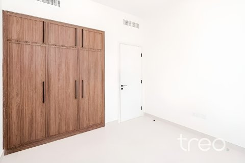 Townhouse de 3 dormitorios en Town Square, UAE No. 206221