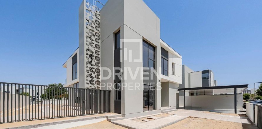 5 bedrooms Villa in Murooj Al Furjan, UAE No. 193011