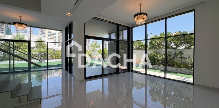 Villa de 5 chambres à Murooj Al Furjan, UAE No. 165696