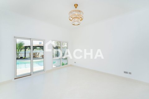5 bedrooms Villa in Meadows, UAE No. 165691 11