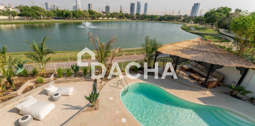 5 bedrooms Villa in Meadows, UAE No. 165691