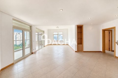 Apartment de 3 dormitorios en Shoreline Apartments, UAE No. 207812