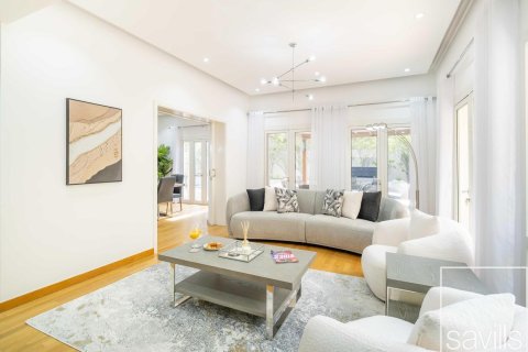 5 bedrooms Villa in Meadows, UAE No. 193987 6