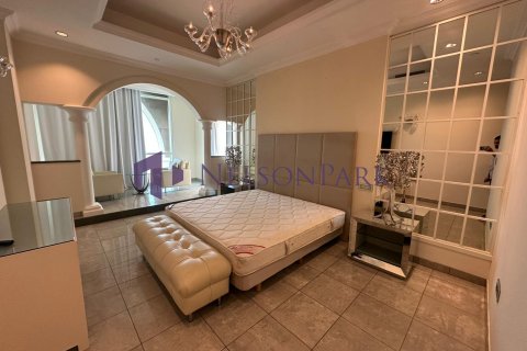 Penthouse de 4 dormitorios en Doha, Qatar No. 58114 8