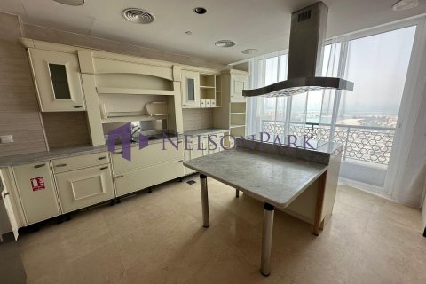 Penthouse de 4 dormitorios en Doha, Qatar No. 58114 9