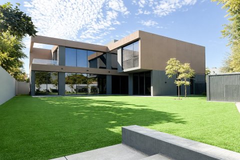 4 bedrooms Villa in Tilal City, UAE No. 202471