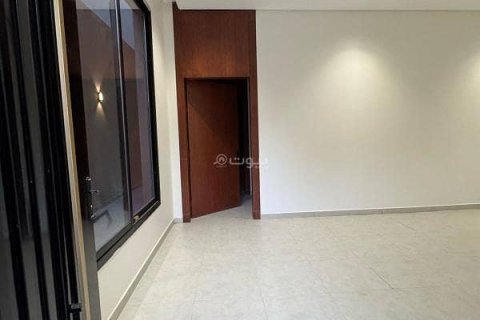 Квартира с 3 спальнями в Эр-Рияд, Саудовская Аравия №62534 5