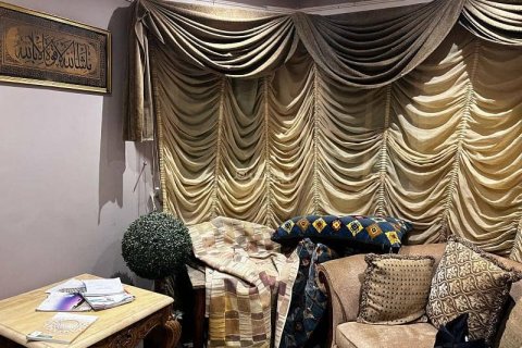 Villa de 5 dormitorios en Riyadh, Saudi Arabia No. 62537 10
