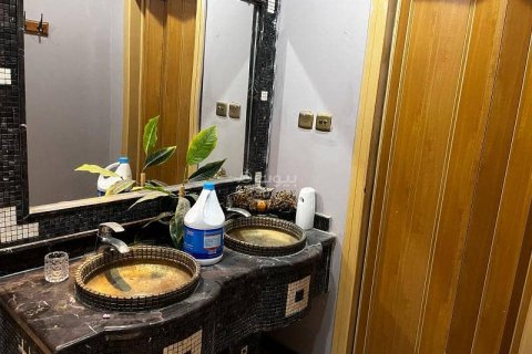 Villa de 5 dormitorios en Riyadh, Saudi Arabia No. 62537 11