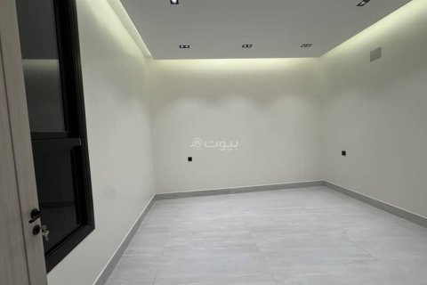 3 bedrooms Apartment in Riyadh, Saudi Arabia No. 62540 14