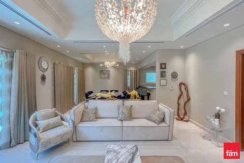 4 غرف نوم فيلا في Al Furjan, الإمارات العربية المتحدة رقم 165047 4