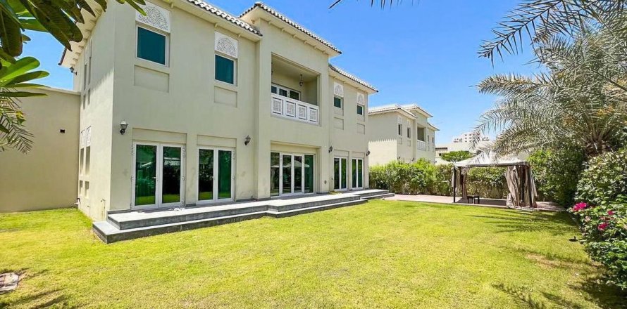 4 غرف نوم فيلا في Al Furjan, الإمارات العربية المتحدة رقم 165047