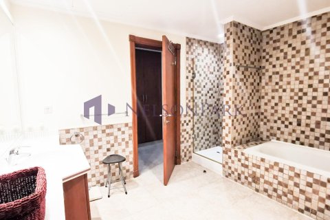 2 bedrooms Apartment in Doha, Qatar No. 60846 22