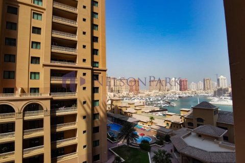 2 bedrooms Apartment in Doha, Qatar No. 60846 3
