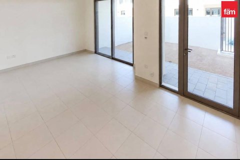 3 bedrooms Townhouse in Dubai, UAE No. 203460