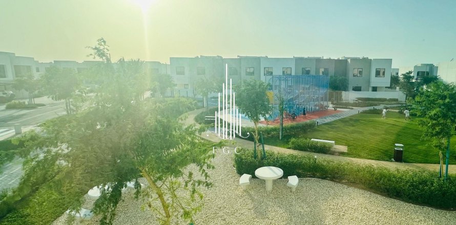 3 bedrooms Townhouse on the Yas Island, UAE No. 24814