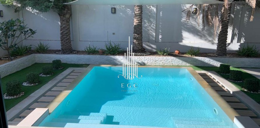 Villa de 5 chambres à Yas Island, UAE No. 24812