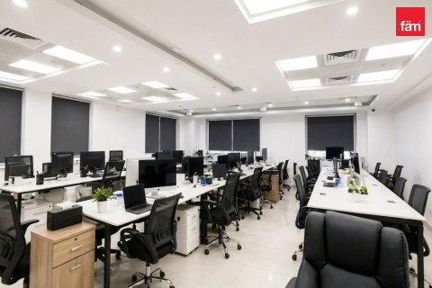 195.7m² Office in Business Bay, UAE No. 187762