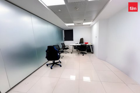 195.7m² Office in Business Bay, UAE No. 187762 5