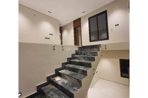 Квартира с 5 спальнями в Эр-Рияд, Саудовская Аравия №60649 5