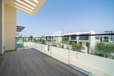 5 غرفة نوم  فيلا في District One, الإمارات العربية المتحدة رقم 128466