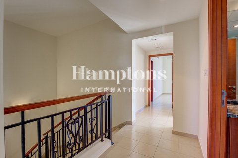 4 bedrooms Villa in The Lakes, UAE No. 167065