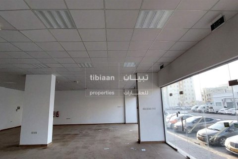 Здание 400м² в Аль Амират, Оман №53826 3