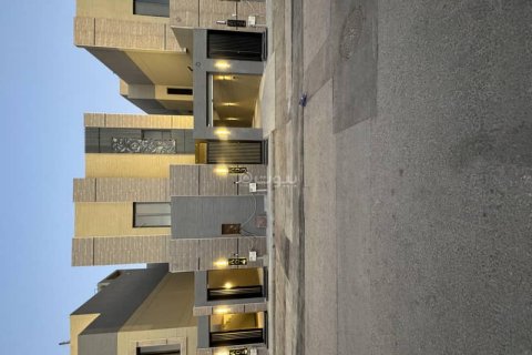 4 bedrooms Apartment in Riyadh, Saudi Arabia No. 60150