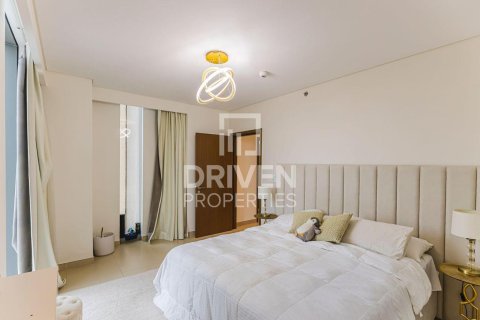 Appartement de 2 chambres à 5242, UAE No. 191756 10
