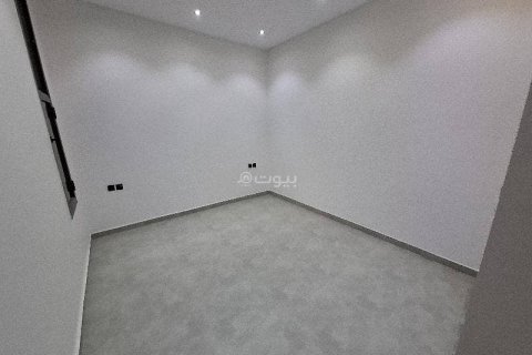 3 bedrooms Apartment in Riyadh, Saudi Arabia No. 67380 11