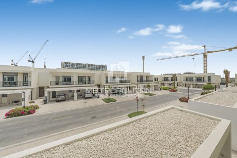 3 bedrooms Townhouse in Town Square, UAE No. 128790 6