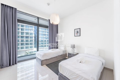 Apartment de 2 dormitorios en EMAAR Beachfront, UAE No. 130073 19