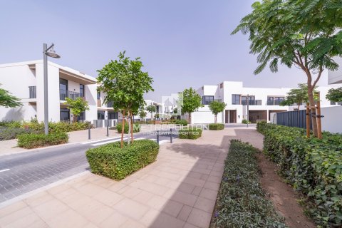 4 bedrooms Villa in Bliss, UAE No. 129467 3