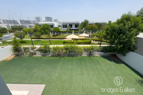 5 bedrooms Villa in Dubai Hills Estate, UAE No. 198427