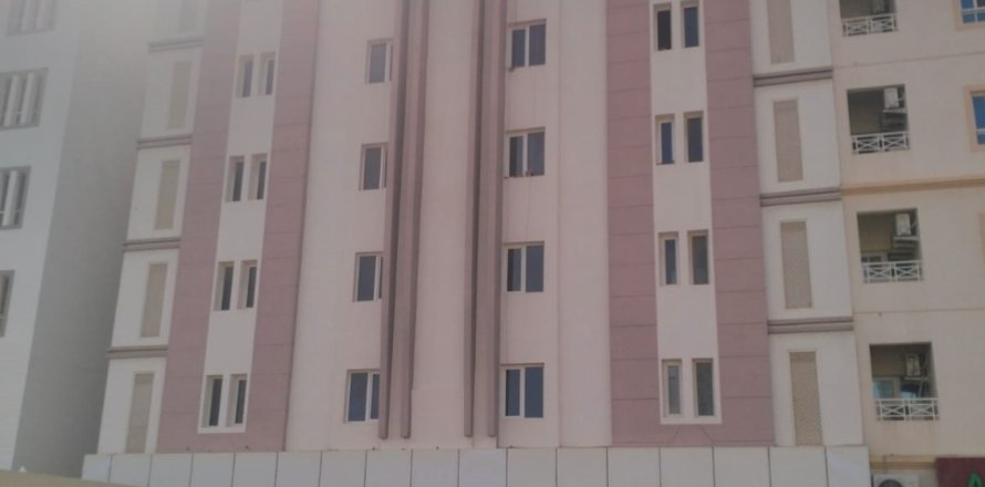 Commercial property de 380m² à Muscat, Oman No. 54521