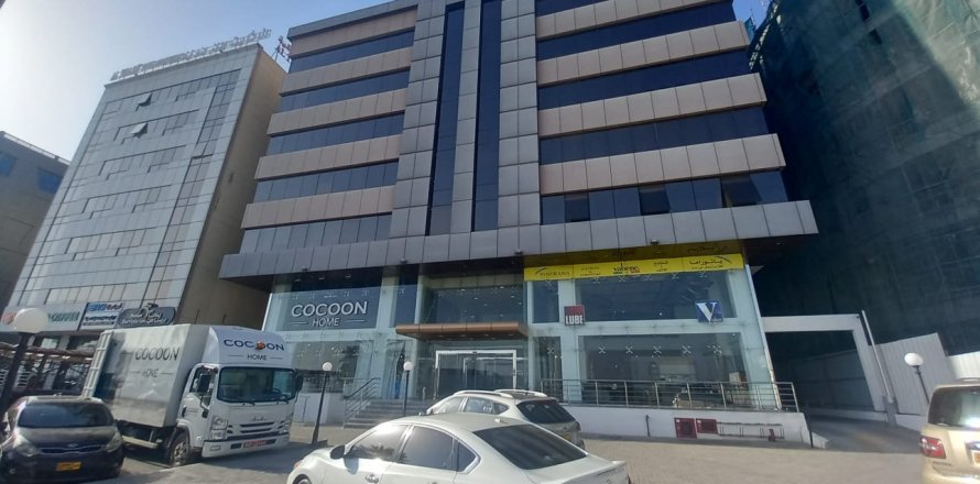 Commercial property de 225m² à Muscat, Oman No. 54527