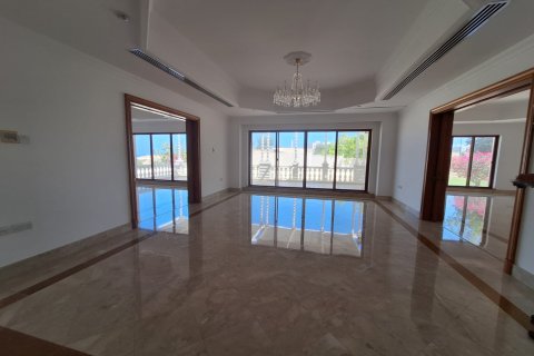 5 bedrooms Villa in Muscat, Oman No. 54768 10