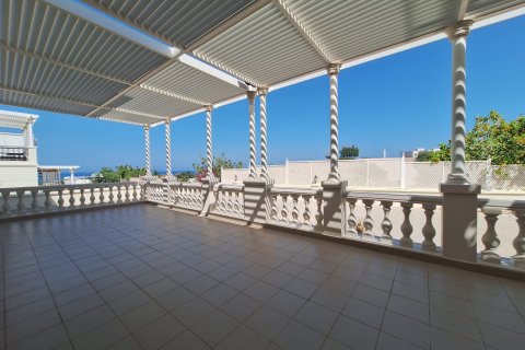 5 bedrooms Villa in Muscat, Oman No. 54768 7