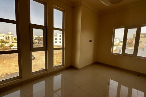 Villa Jumelée de 5 chambres à As Sib, Oman No. 54766 6