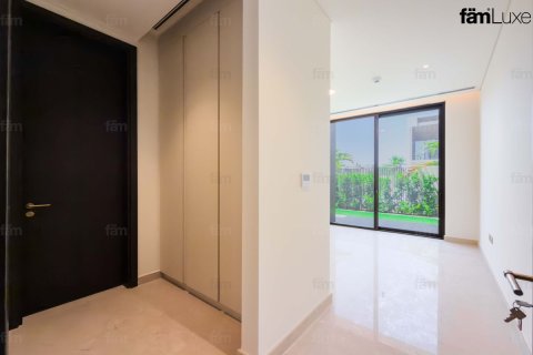 5 bedrooms Villa in Dubai Hills Estate, UAE No. 165479 4