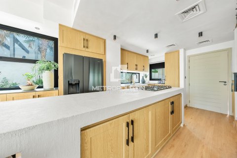 Townhouse de 3 chambres à DAMAC Hills (Akoya by DAMAC), UAE No. 129268 4