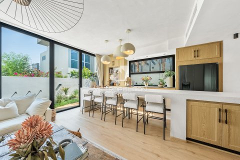 Townhouse de 3 chambres à DAMAC Hills (Akoya by DAMAC), UAE No. 129268