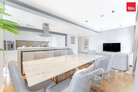 2 bedrooms Apartment in Dubai, UAE No. 208369 4