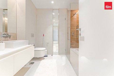 2 bedrooms Apartment in Dubai, UAE No. 208369 16