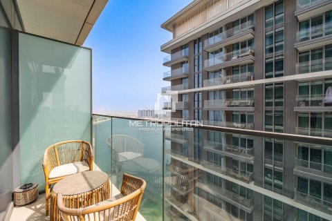 Appartement de 1 chambre à EMAAR Beachfront, UAE No. 128690 15