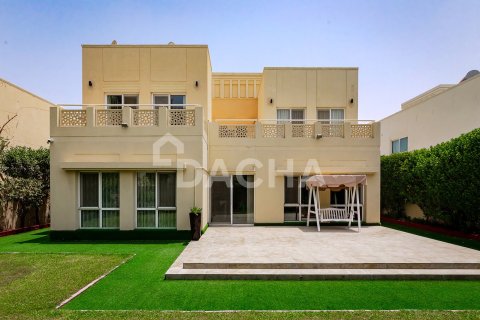 Villa de 4 chambres à Meadows, UAE No. 161268