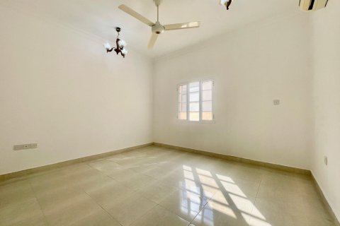 Apartment de 3 dormitorios en Muscat, Oman No. 54734 5