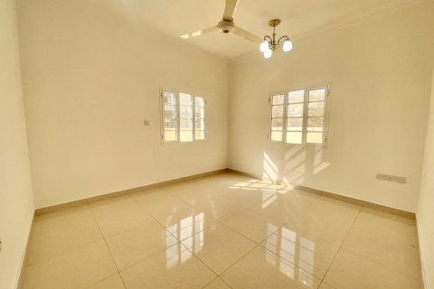 Apartment de 3 dormitorios en Muscat, Oman No. 54734 6