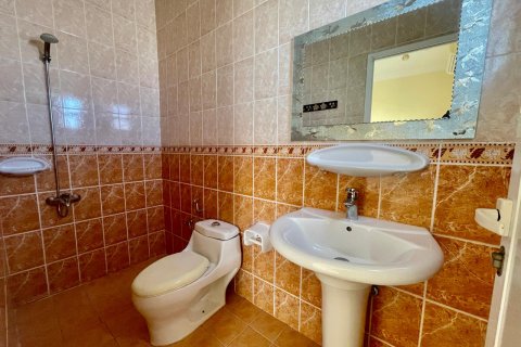 Apartment de 2 dormitorios en Muscat, Oman No. 54735 10